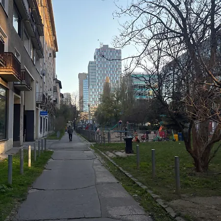 Hogwarts Nivy Resident Апартаменти *