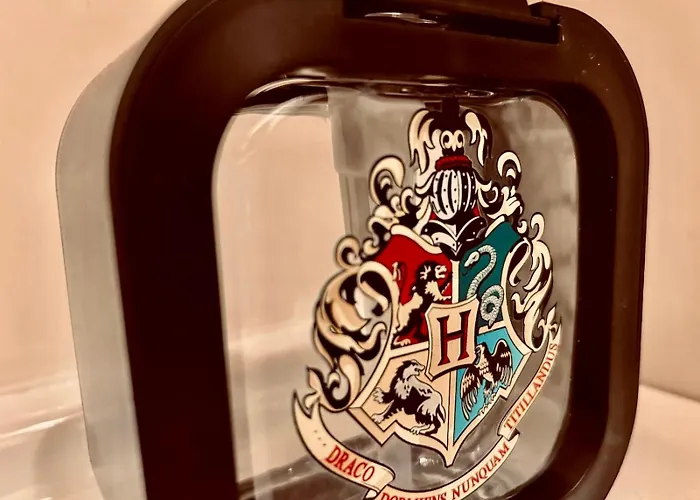 Hogwarts Nivy Resident *